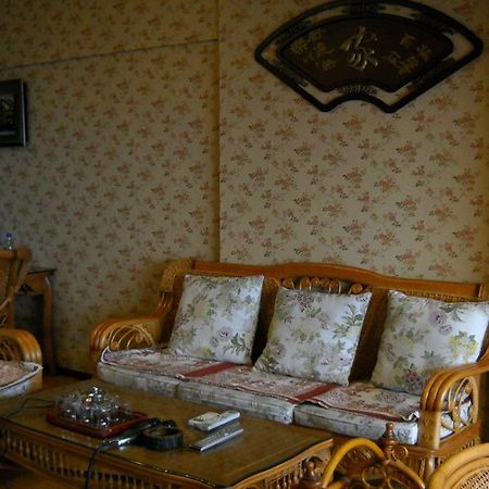 Guanhu Bojin Hotel Ухань Экстерьер фото