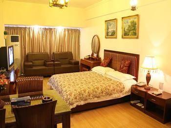 Guanhu Bojin Hotel Ухань Экстерьер фото